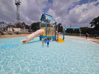 Pulaski Park Pool (Outdoor)