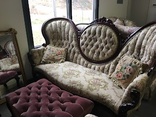 L & M Furniture Outlet & Treasures