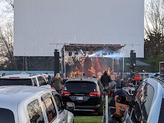 The Skyline Drive-In