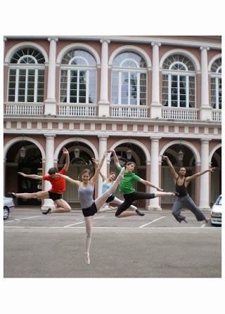 L'Akadémie École de danse