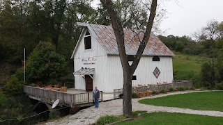 Whiskey Run Creek Vineyard & Winery