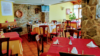 Restaurante - Pensión Rústica Caldelas Sacra