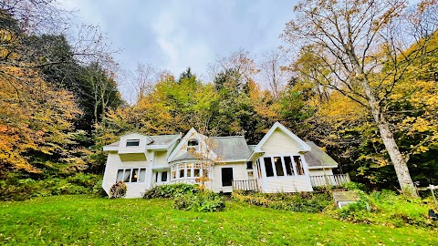 Photo of Mountain Valley Retreat - 1940 River Road Fork, Killington, VT 05751, USA