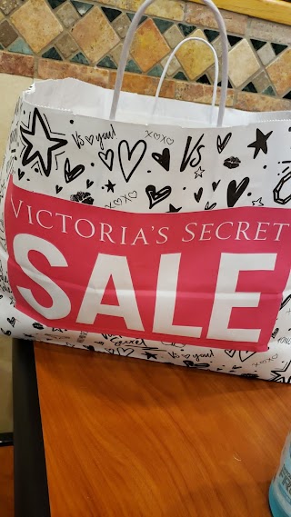 Victoria's Secret & PINK by Victoria's Secret