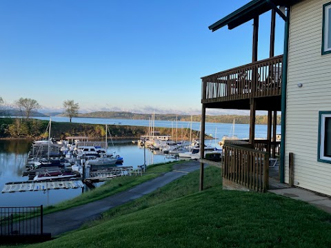 Kents Harbor and The Sagamore Resort