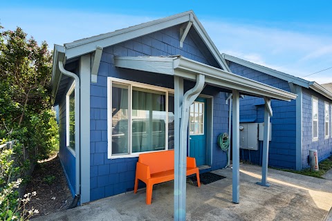 Blue Octopus Oceanside Cottages