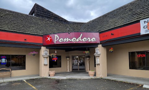 Pomodoro’s Greek & Italian Restaurant