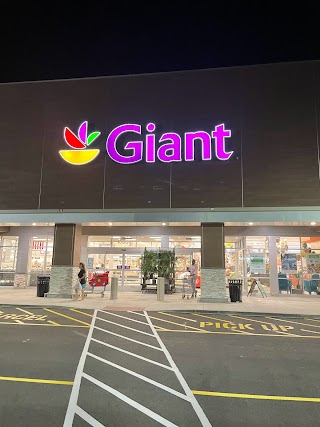 Giant Pharmacy