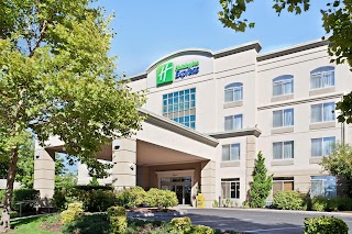 Holiday Inn Express Portland West/Hillsboro, an IHG Hotel