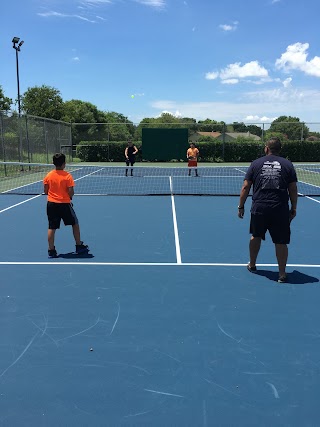 Northwest Crossing Association Weybridge Pool & Tennis