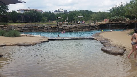 Spanish Oaks Pool Pavilion