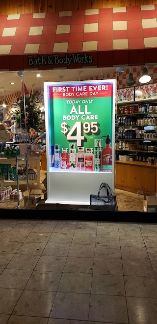 Bath & Body Works