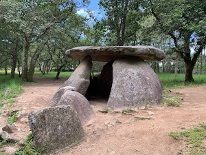 Dolmen De Axeitos