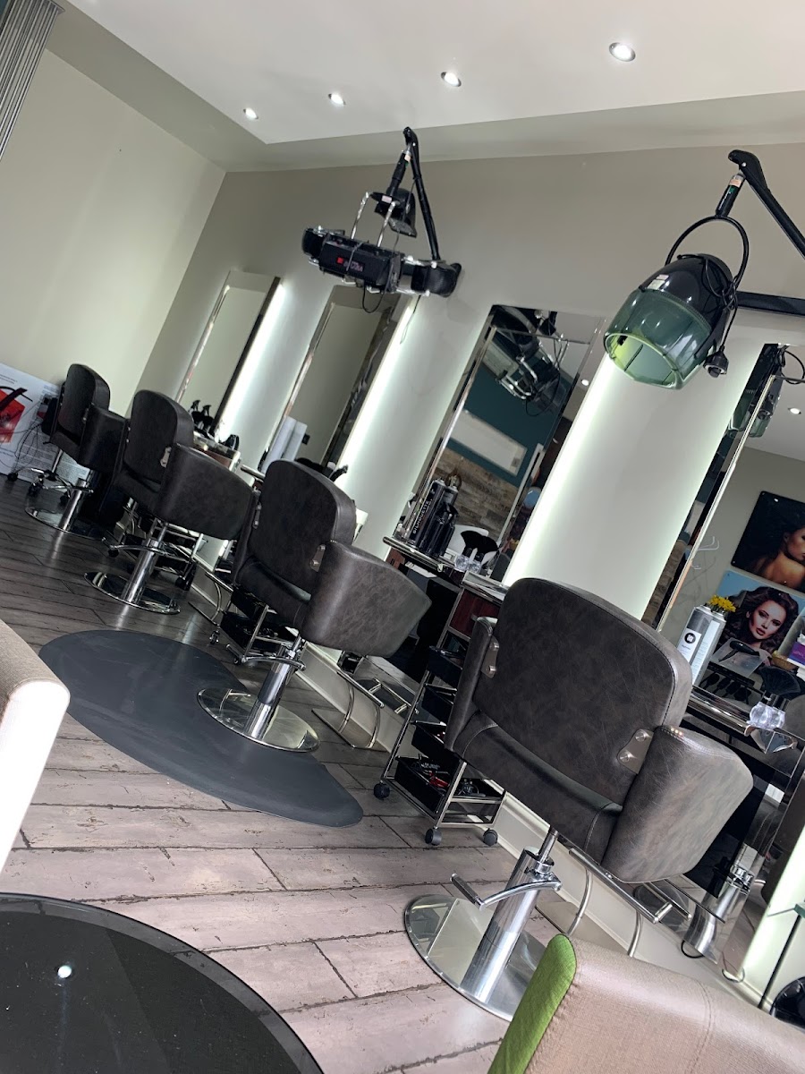FX Hair studio