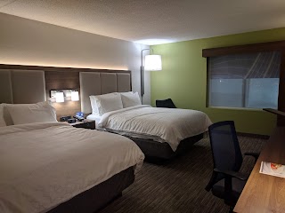 Holiday Inn Express Naperville, an IHG Hotel