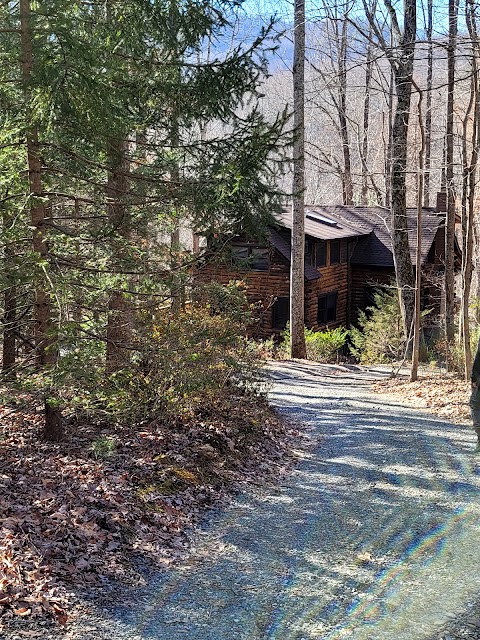 Cottages at Chesley Creek Farm