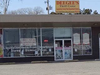 DEEGEE'S Thrift Store