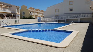 C/Canarias Swimming Pool