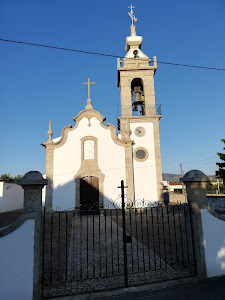 Igreja de Vila Meã