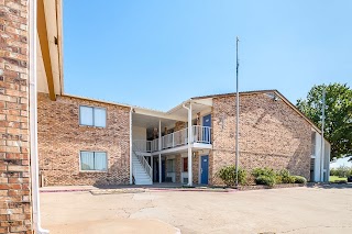 Motel 6 Red Oak, TX - Dallas