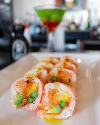 Mizu - Sushi & Hibachi Restaurant