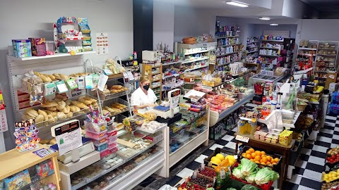 TIENDA DE ALIMENTACIÓN EN ALMENDRALEJO LA PAZ