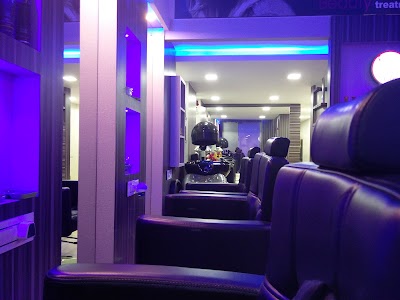 photo of Majestic Salon, Spa & Academy Kharghar - Branch No - 4