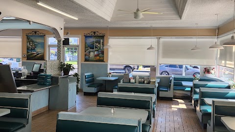 Photo of Omega Burgers Lakewood - 11790 Del Amo Boulevard, Lakewood, CA 90715, USA