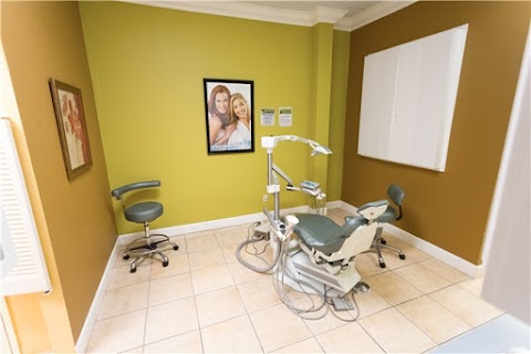 Photo of El Toro Dental Care - 23823 El Toro Road, Lake Forest, CA 92630, USA