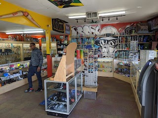 C&C SMOKE SHOP