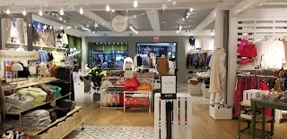 American Eagle & Aerie Store