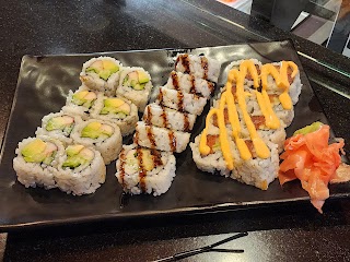 IYA Sushi and Noodle Kitchen - South Hadley