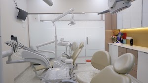 Pinge's Sai Samarth Dental and Medical Care