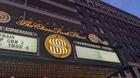 Chase Park Plaza Cinemas