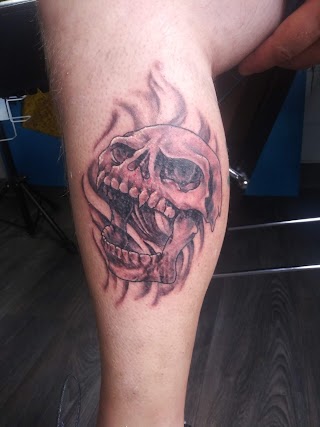 Razors Edge Tattoo And Piercing Studio