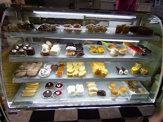 TIENDA DE ALIMENTACIÓN EN ALMENDRALEJO LA PAZ