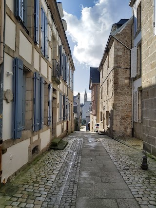 Jeu de piste et rallye pour visiter Quimper en famille - Les Archi Kurieux