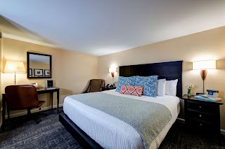 Port Inn and Suites Portsmouth, Ascend Hotel Collection