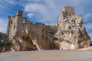 Castillo - Palacio de Zuheros