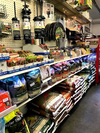 Breezy Hill Farm Feed & Supply, LLC