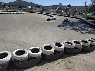 KARTING SIX-FOURS