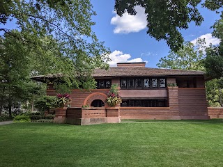 Frank Lloyd Wright Home & Studio