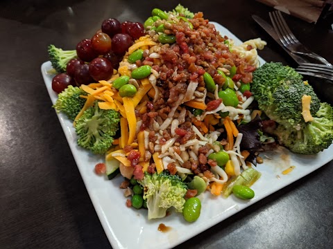 Photo of Ruby Tuesday - 900 Tiger Boulevard, Clemson, SC 29631, USA