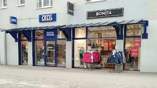 Cecil NEELS store concepts GmbH