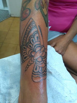Tattoo Blanes . tattoo and piercing