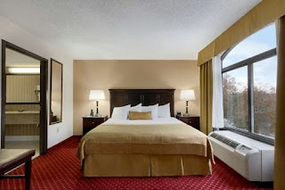 Wingate by Wyndham Charlotte Airport South/ I-77 Tyvola