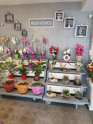 Christel Fleurs 03.58.80 66.30