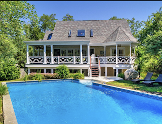 Shelter Island Hideaway - Hamptons Vacation Beach Rental 4 Bedr House + Cottage