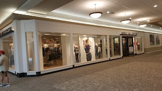 American Eagle Store