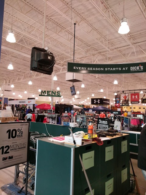 DICK'S Sporting Goods